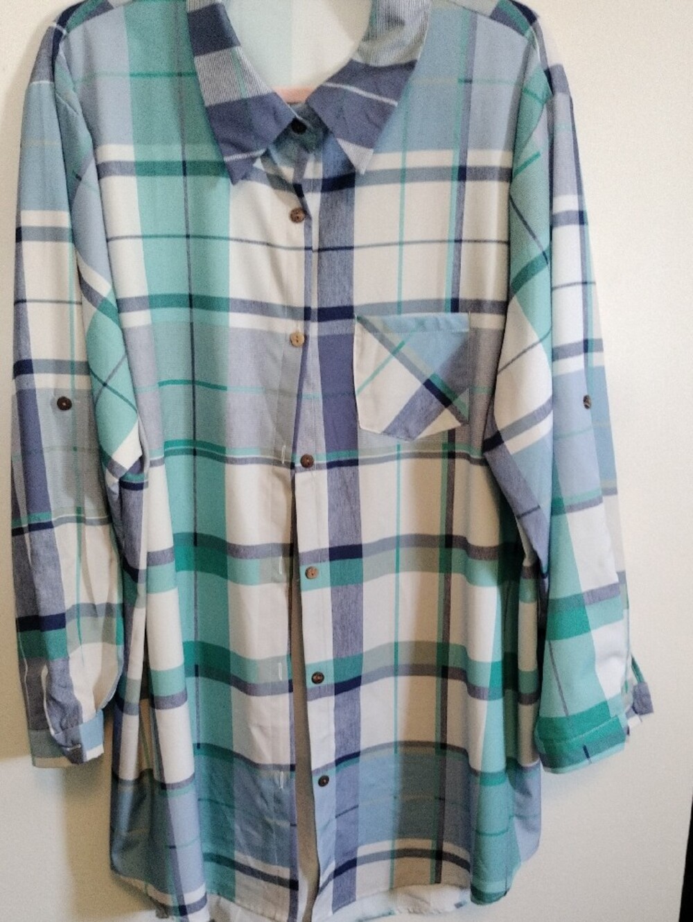 Lightweight Plaid Button-Up Shirt in Aqua & Navy. Never Worn 4X